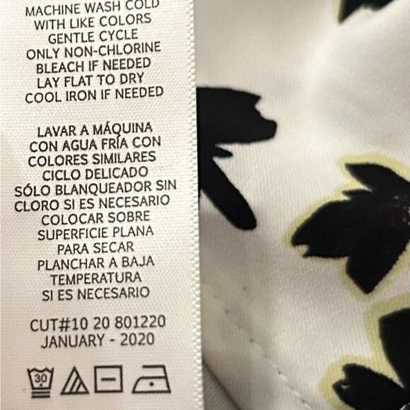 Love Whit Black White Floral Wrap Midi Dress Size XS NEW - Picture 4 of 11